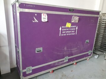 Microsoft Surface Hub 1 84" - 5