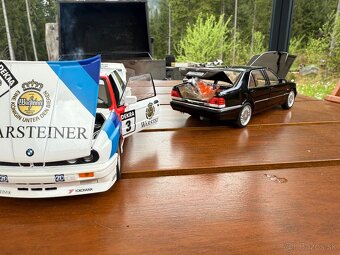 1:24 MERCEDES-BENZ S600 -W140- BMW M3 E30 - 5