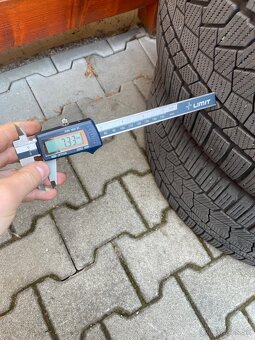 Continetal TS860S 285/35 R22 - 5