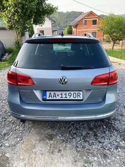 Volkswagen Passat Variant 2.0 TDI 4Motion DSG - 5