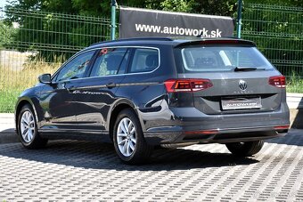 Volkswagen Passat Variant 1.5 TSI BENZÍN AUTOMAT DSG SR 2021 - 5