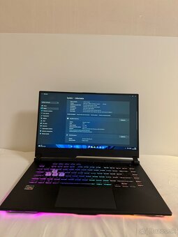 Asus ROG Strix G513IE - 5