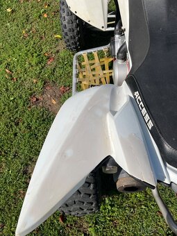 Access Tomahawk 300 - 5