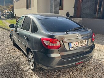 Lada Granta 1.6 benzin 2017 70000km 1.majitel POJAZDNÉ - 5