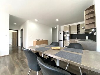 3i. byt 82m, 1x GP, rezidencia KOLÍSKY, ul. Ota Holúska, ZB - 5