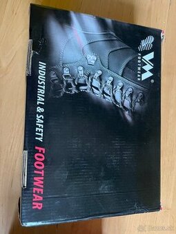 Bezpečnostná obuv VM Footwear členkové - 5