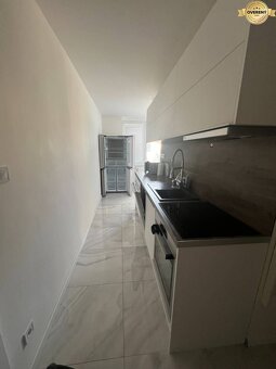 Prenájom 3 izbový byt v úplnom centre Malaciek  - 5