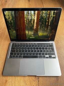 Predám MacBook Pro 13" (2022) – M2, 16 GB RAM, 256 GB SSD – - 5
