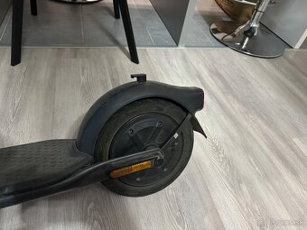 Ninebot Kickscooter F2 - 5