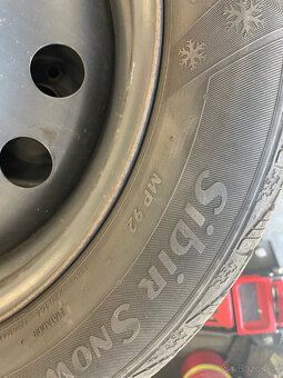 Zimne plechy 5x114,3 r16 so zimnymi pneu Matador 205/55 r16 - 5