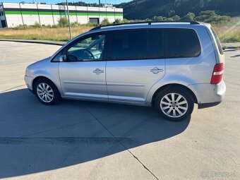 volkswagen touran 1.9 TDi - 5