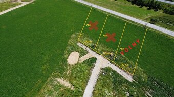 Rovinatý pozemok s prípojkami_1095m2_Svinia nová časť - 5