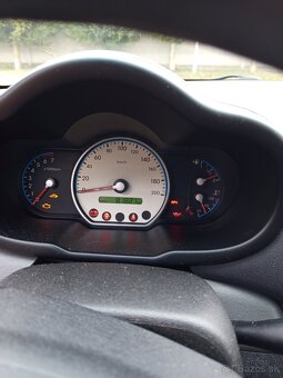 Predám Hyundai i10. - 5