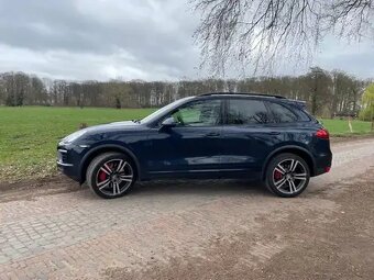 Porsche cayenne - 5