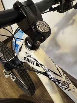 Zjazdový bike Kona stinky TL rám M - 5
