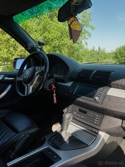 BMW X5 4.4 - 5