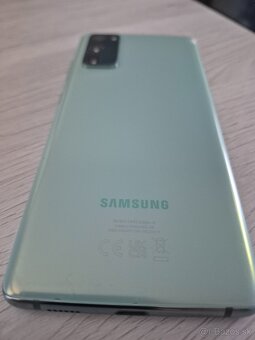 Predám SAMSUNG Galaxy S20 FE 128GB/8GB - 5