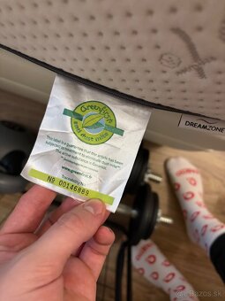 Kvalitná slovenská manželská Posteľ DREVONA - 5