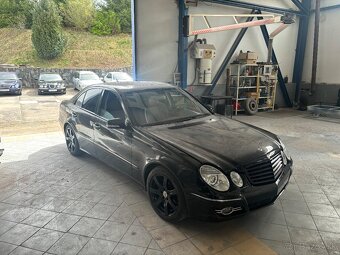 Mercedes Benz e280 cdi 2009 - 5