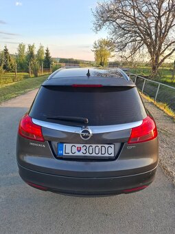 Predám Opel Insignia 2.0 CDTI r. v. 2011 - 5