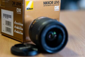 Nikon AF-S 18-55mm f/3.5-5.6G DX VR - 5