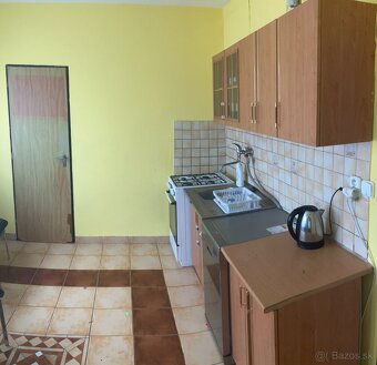 Predaj 2izbový byt Levice centrum - 5