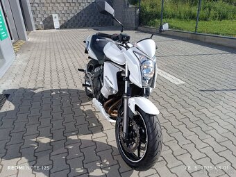 Kawasaki ER6n - 5