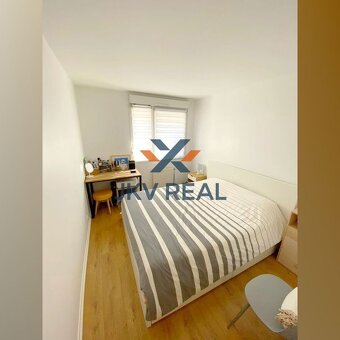 JKVreal ponúka na predaj kompletne zariadený 2-izbový byt na - 5