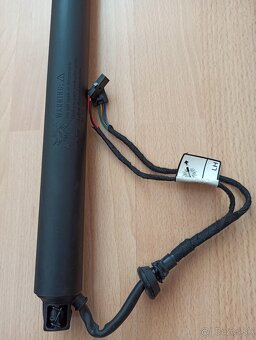 Elektrické vzpery kufra Škoda Octavia / Superb / Karoq - 5