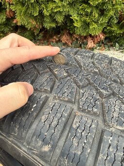 Predam 2ks zimné pneu a 2x letné pneu - 5