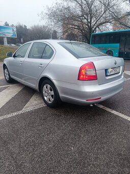 Škoda Octavia 2009 77kw 290 tis km - 5