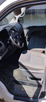 Volkswagen Transport T5 1.9TDI - 5