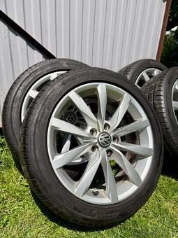 originálne disky VW Golf VII s letnými pneu – VW Dijon - 5
