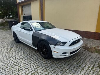 Ford Mustang 2014 3,6 V6 63 tis km - 5
