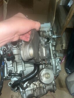 Yamaha FZS 600 Fazer Motor - 5