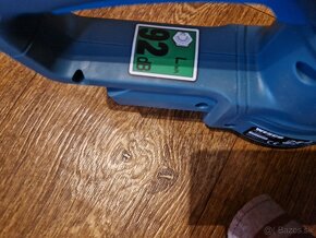 Nožnice na plot s bateriou - 5