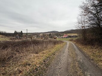 Predaj pozemku v obci Lipovany - 5