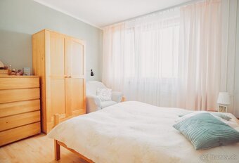 Na predaj Veľkometrážny 4-izbový byt s balkónom vo vyhľadáv - 5