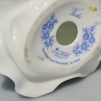 Coalport Zberateľské porcelánové sošky - Elegantné dámy - 5