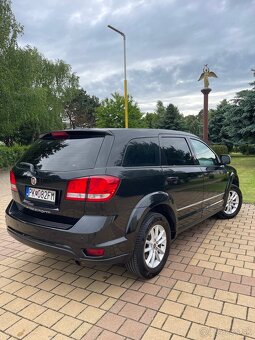 Fiat Freemont 2.4 VVT benzín Automat 2015 - 5
