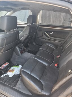 Audi A8 4.2 - 5