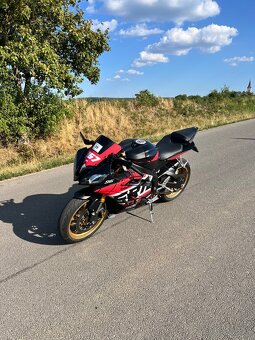 Yamaha R6 - TOP stav, 24 500km - 5