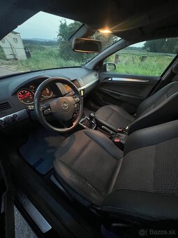Opel Astra H 1.8 benzín 103Kw - 5