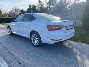 Škoda Superb 2.0 TDi - 5