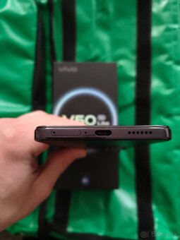 Vivo v 50 lite - 5