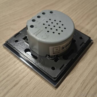 Livolo vypínač č 6 - 5