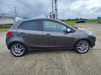 Mazda 2 1.3 MZR Takumi - 5