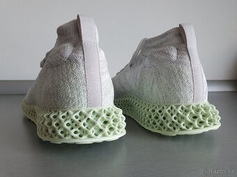 ADIDAS CONSORTIUM RUNNER MID 4D - 5