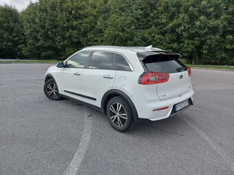 KIA Niro 1.6 GDi Plug-In Hybrid Gold - 5