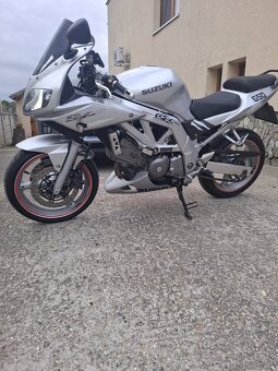 Suzuki sv650s - 5